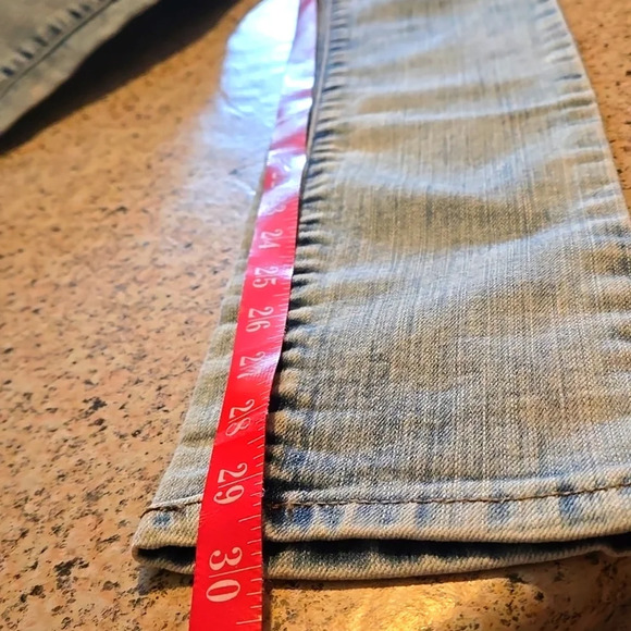 Mudd Acid Wash Blue Skinny 5-pkt Jeans Embroidered Back Pkt Women size 0 (zero) - Picture 13 of 13